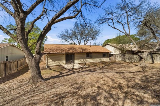 14422 Bluewood, San Antonio, TX 78233