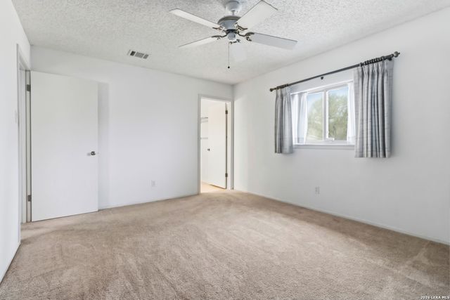 14422 Bluewood, San Antonio, TX 78233