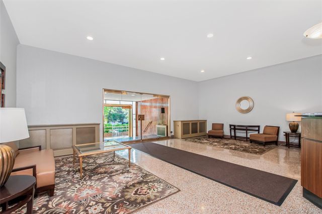 5601 Riverdale Avenue 7T, Bronx, NY 10471