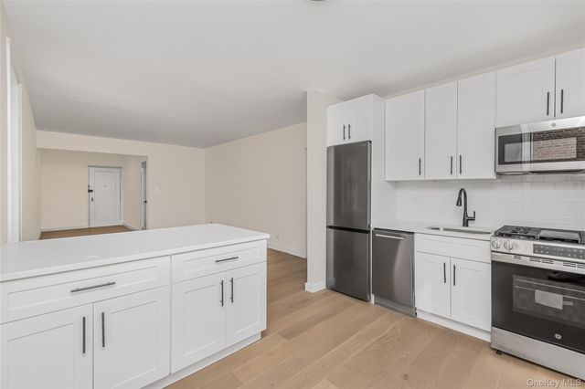 5601 Riverdale Avenue 7T, Bronx, NY 10471