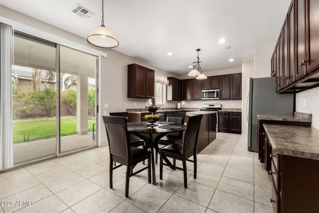 21364 E CALLE DE FLORES --, Queen Creek, AZ 85142