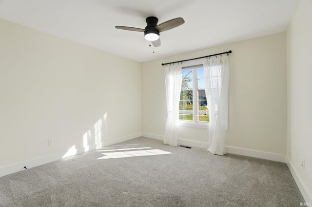 1094 Midnight Chase Grove, Fort Wayne, IN 46845