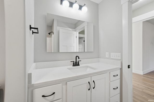 1094 Midnight Chase Grove, Fort Wayne, IN 46845