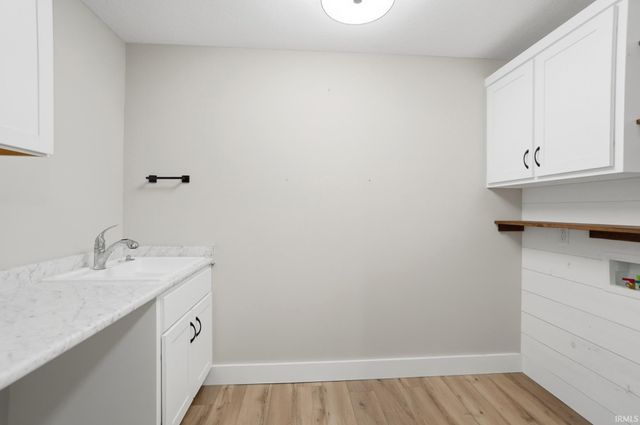 1094 Midnight Chase Grove, Fort Wayne, IN 46845