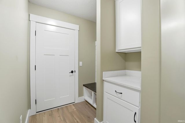 1094 Midnight Chase Grove, Fort Wayne, IN 46845