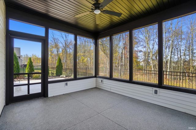 1094 Midnight Chase Grove, Fort Wayne, IN 46845