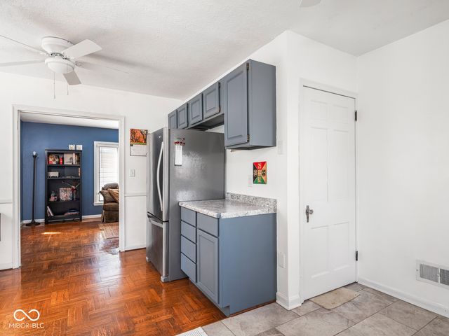 1114 N Gladstone Avenue, Indianapolis, IN 46201