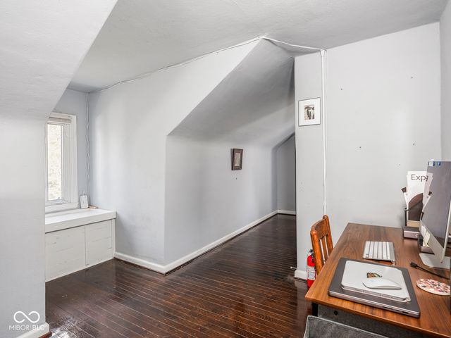 1114 N Gladstone Avenue, Indianapolis, IN 46201