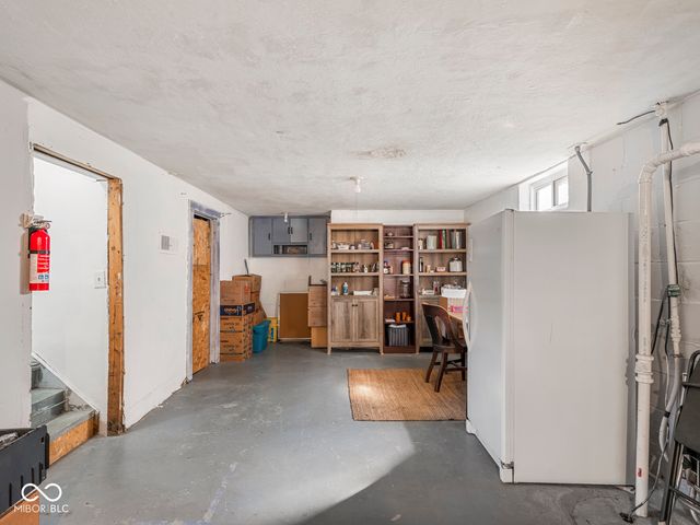 1114 N Gladstone Avenue, Indianapolis, IN 46201