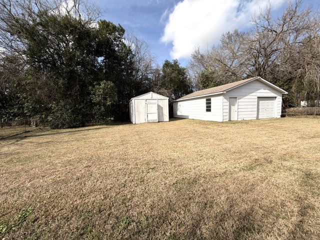 109 Wisteria Road, Goose Creek, SC 29445