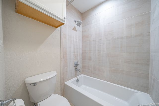 8310 Running Horse, San Antonio, TX 78242