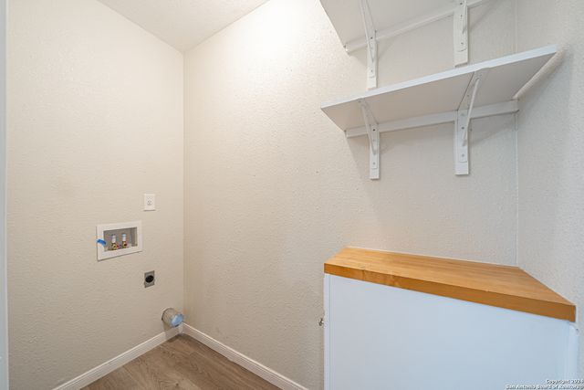 8310 Running Horse, San Antonio, TX 78242