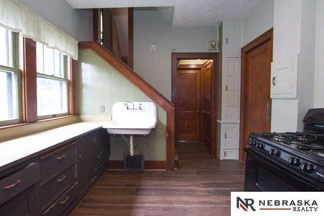 1933 Harwood Street, Lincoln, NE 68502