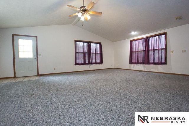 1933 Harwood Street, Lincoln, NE 68502