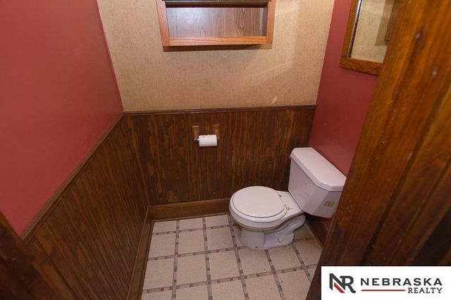 1933 Harwood Street, Lincoln, NE 68502