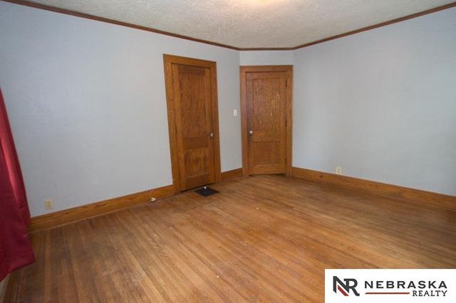 1933 Harwood Street, Lincoln, NE 68502