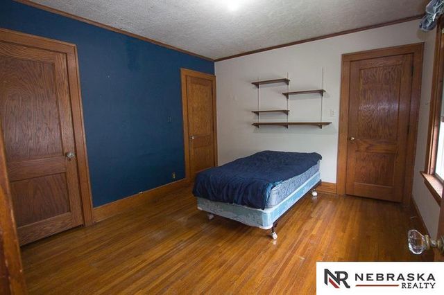 1933 Harwood Street, Lincoln, NE 68502