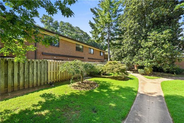 2525 Bradford Square NE, Atlanta, GA 30345