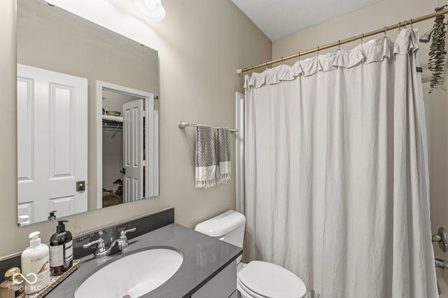 10206 Galileo Drive, Fishers, IN 46040