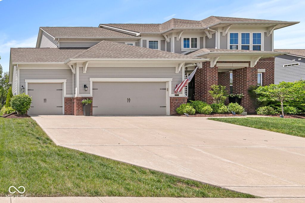 10206 Galileo Drive, Fishers, IN 46040
