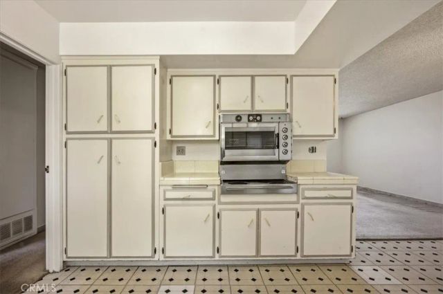 26124 New Chicago, Hemet, CA 92544