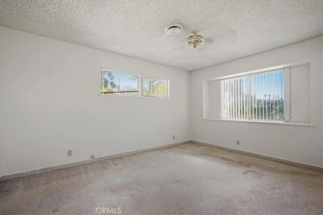 26124 New Chicago, Hemet, CA 92544