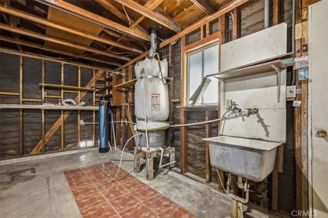 26124 New Chicago, Hemet, CA 92544