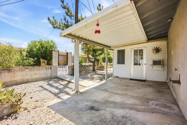26124 New Chicago, Hemet, CA 92544