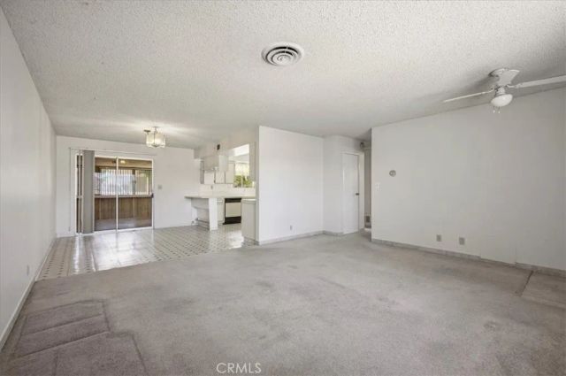 26124 New Chicago, Hemet, CA 92544