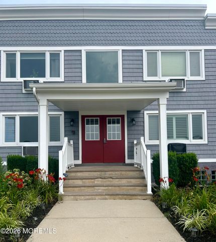 210 Fifth Avenue 33, Belmar, NJ 07719