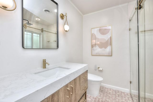 1407 E 19th ST, Georgetown, TX 78626