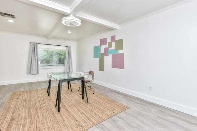 1407 E 19th ST, Georgetown, TX 78626