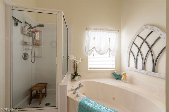 129 Sabal Lake DR, Naples, FL 34104