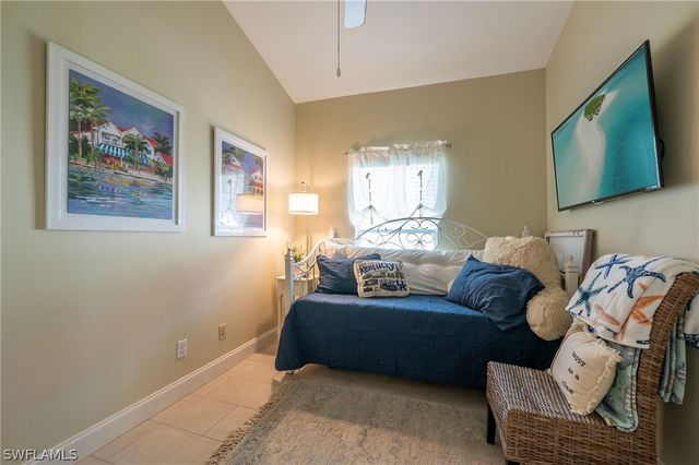 129 Sabal Lake DR, Naples, FL 34104