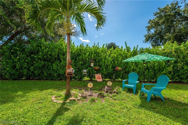 129 Sabal Lake DR, Naples, FL 34104