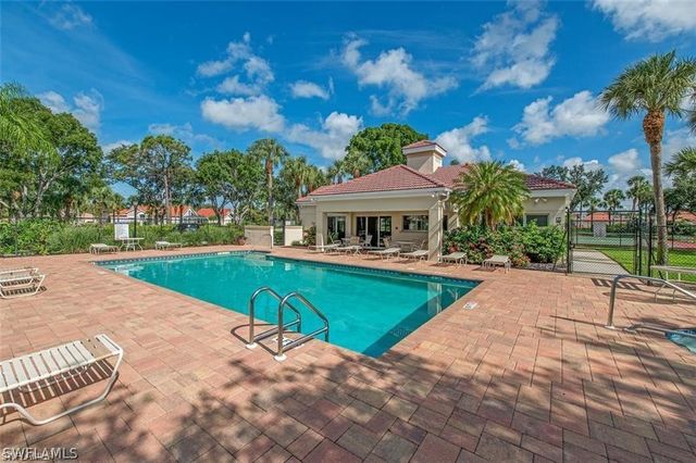 129 Sabal Lake DR, Naples, FL 34104