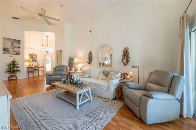 129 Sabal Lake DR, Naples, FL 34104