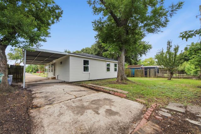1415 Taylor Avenue, Pasadena, TX 77506