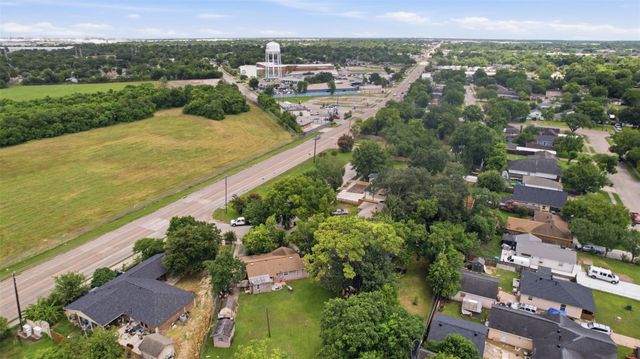 1415 Taylor Avenue, Pasadena, TX 77506