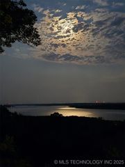 13235 Red Bud, Hulbert, OK 74441