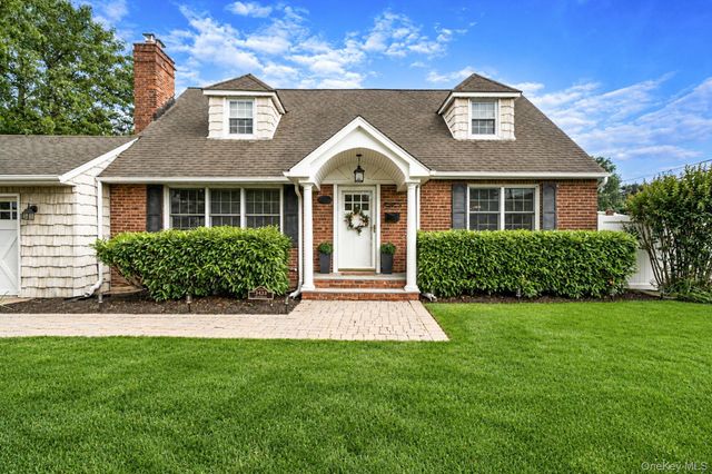 3438 Ella Road, Wantagh, NY 11793