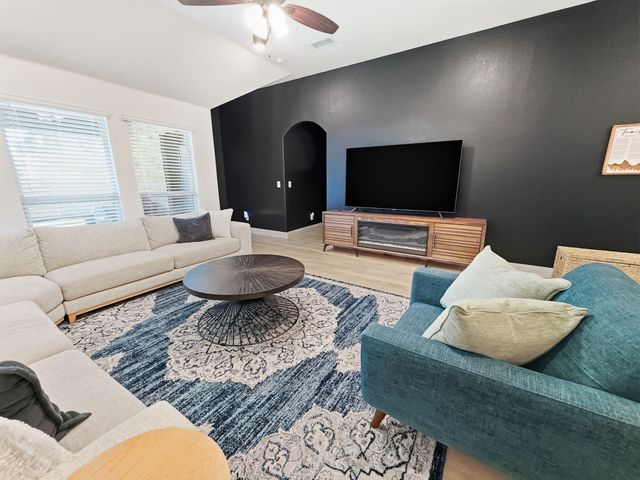 1248 Starlight Avenue, Aubrey, TX 76227