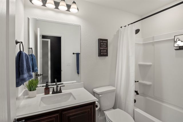 1248 Starlight Avenue, Aubrey, TX 76227