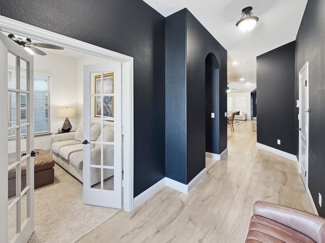 1248 Starlight Avenue, Aubrey, TX 76227