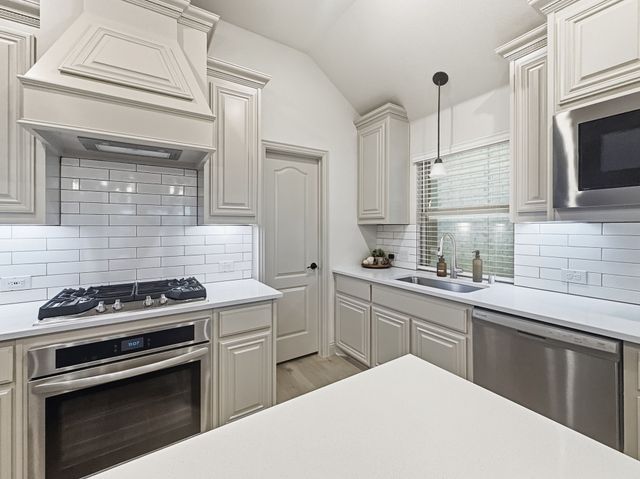 1248 Starlight Avenue, Aubrey, TX 76227