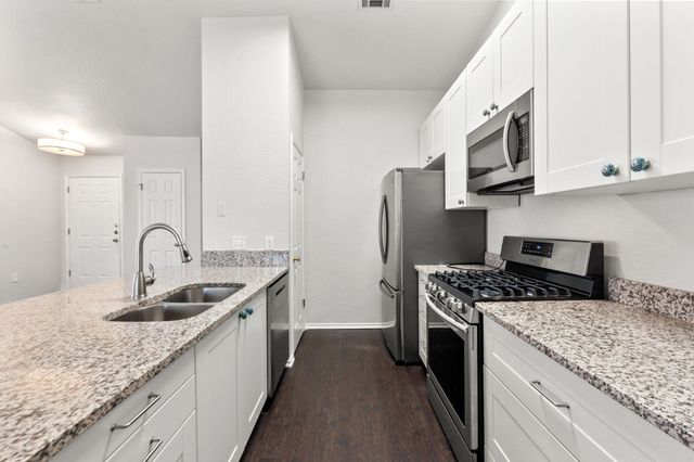 160 Prairie Springs LOOP, Georgetown, TX 78626