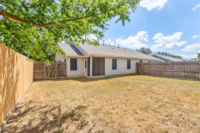 160 Prairie Springs LOOP, Georgetown, TX 78626