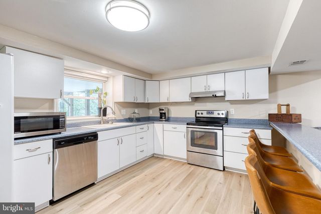 5145 BARTHOLOW RD, Sykesville, MD 21784