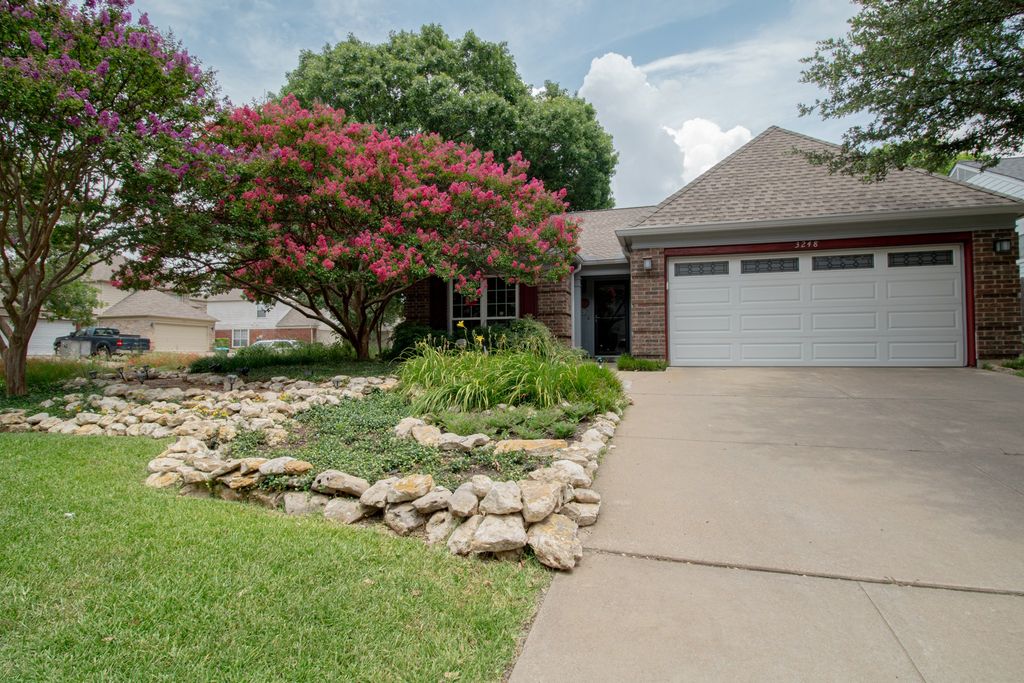 3248 Marie Lane, Fort Worth, TX 76123