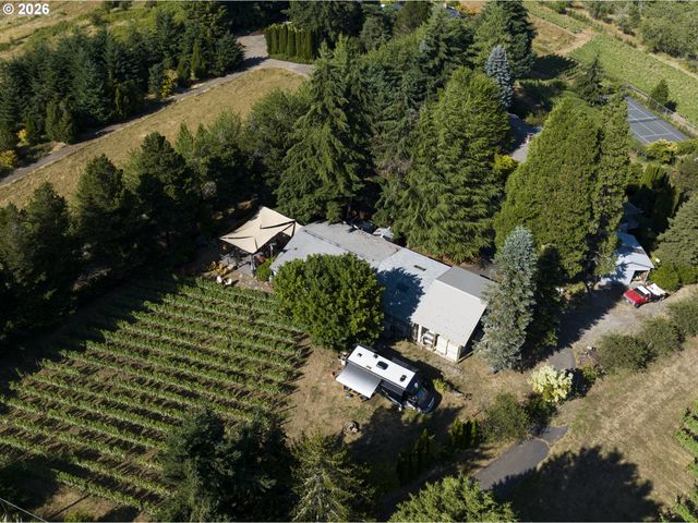 21360 Sw HILLSBORO Hwy, Newberg, OR 97132